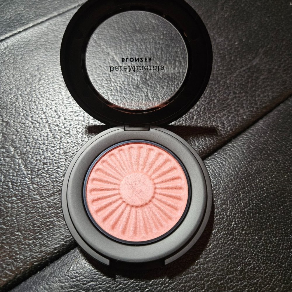 BareMinerals Blonzer - Kiss Of Pink